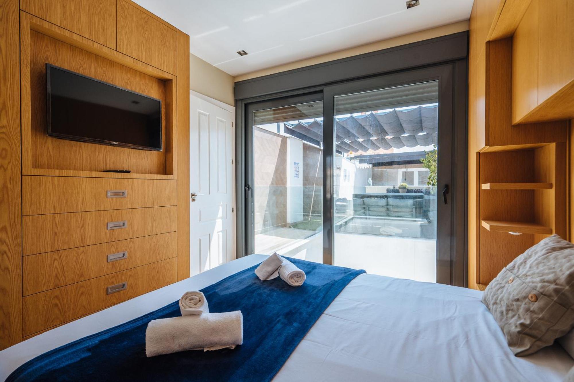 Elegant Duplex 3 Master Bedrooms And Private Sevilla Eksteriør billede