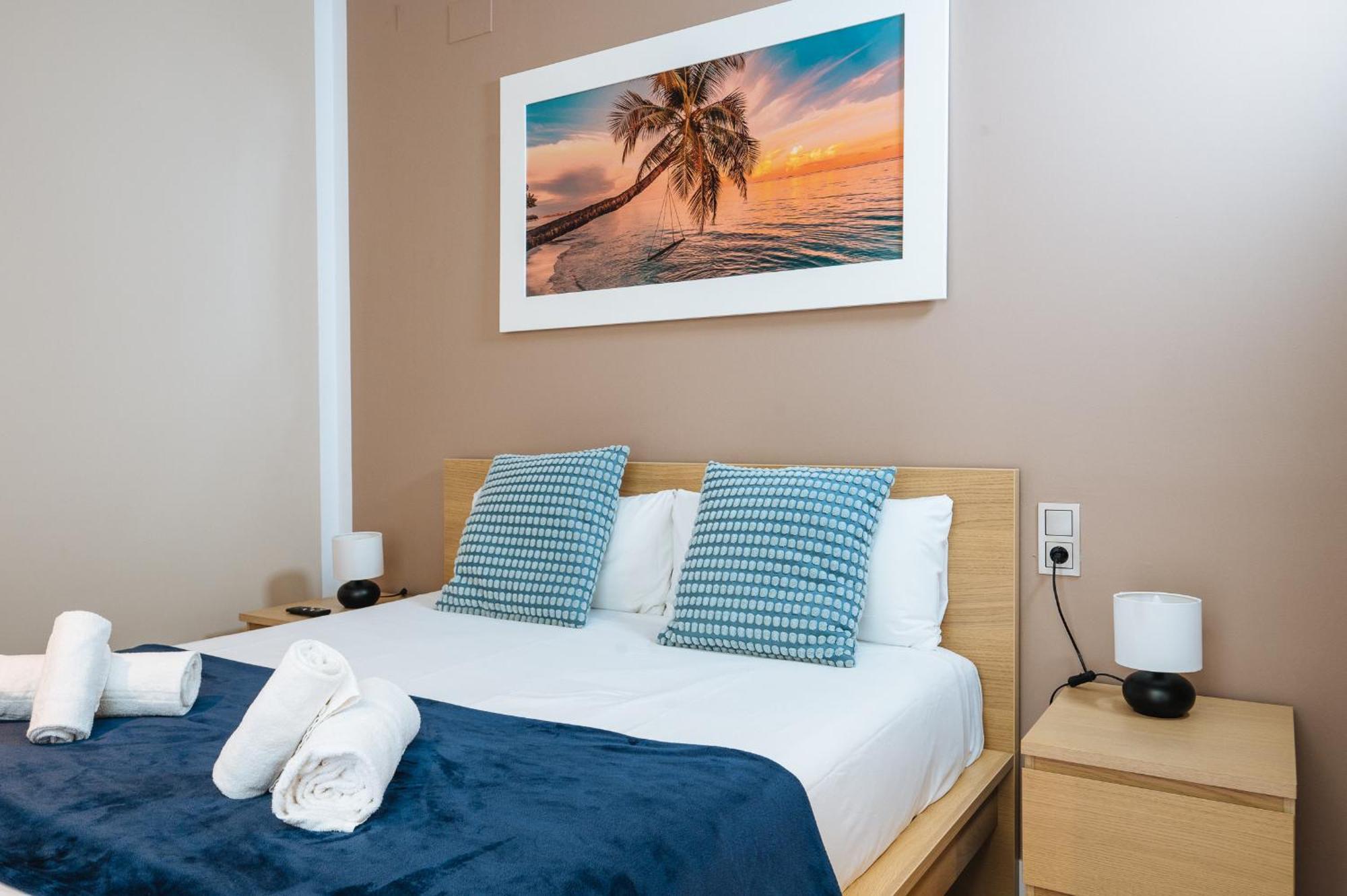 Elegant Duplex 3 Master Bedrooms And Private Sevilla Eksteriør billede