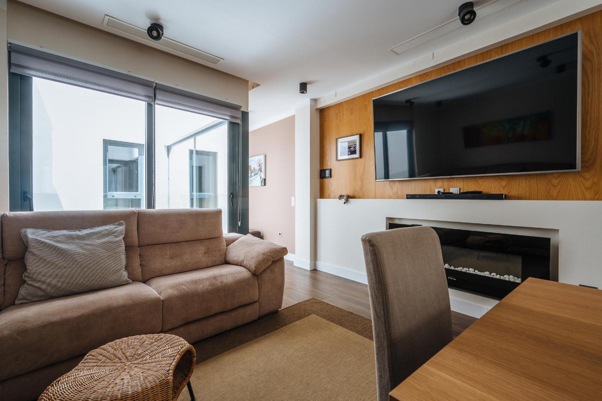 Elegant Duplex 3 Master Bedrooms And Private Sevilla Eksteriør billede