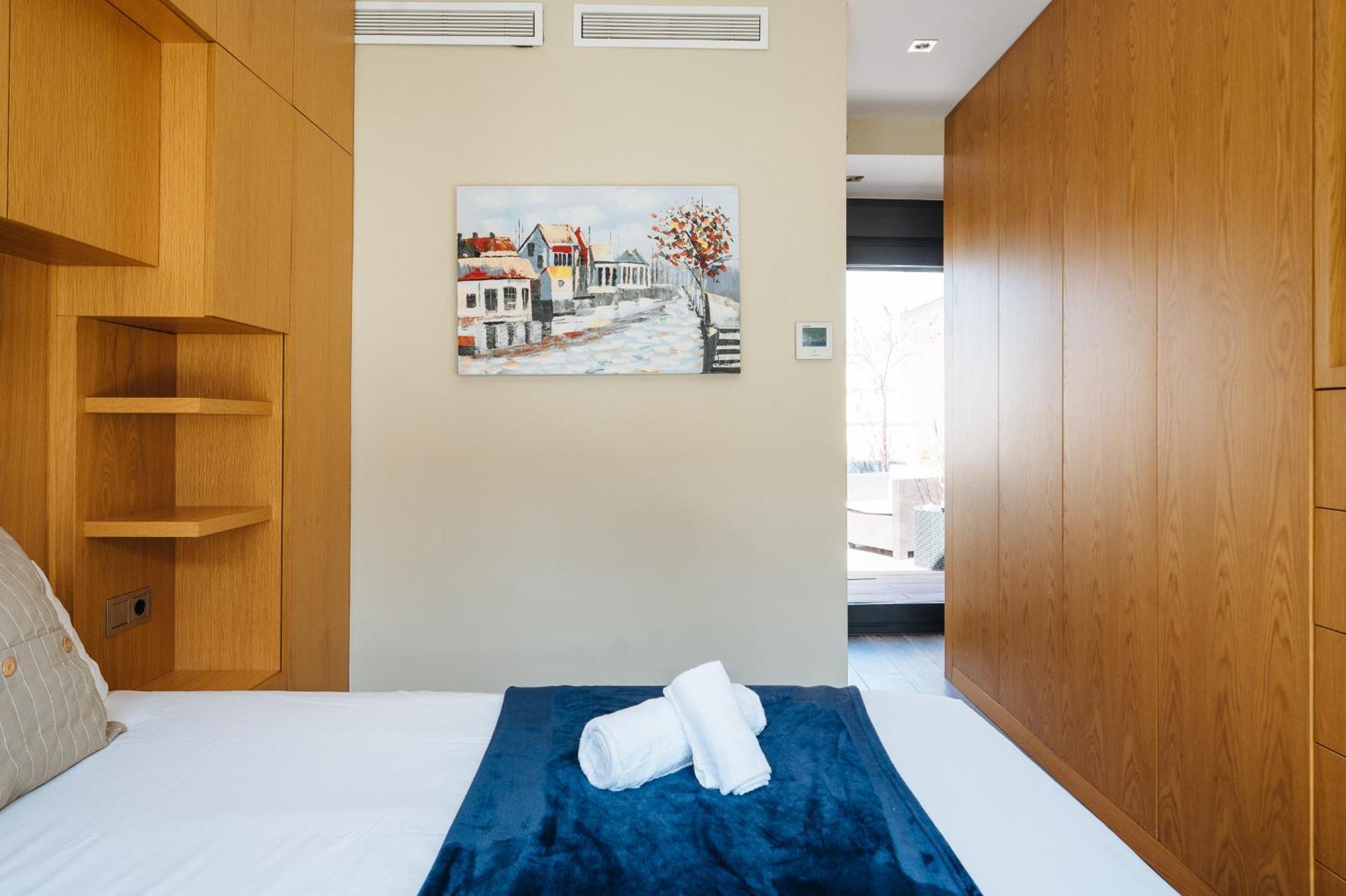 Elegant Duplex 3 Master Bedrooms And Private Sevilla Eksteriør billede