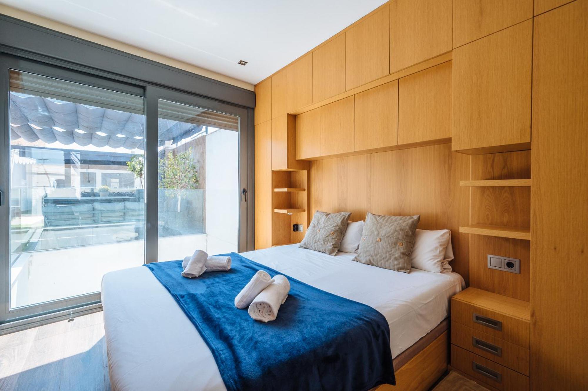 Elegant Duplex 3 Master Bedrooms And Private Sevilla Eksteriør billede